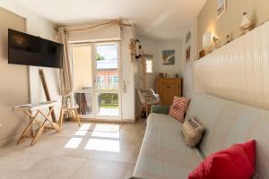 Appartement pour 4 pers avec piscine tennis et parking gratuit 56