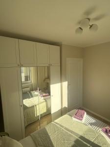 Plac Słowiański 10