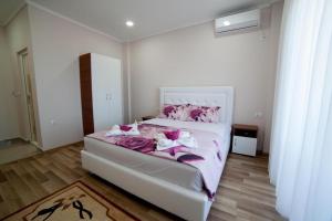 L&I Villa