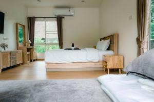 118 Pool Villa in town near CMU & Nimman