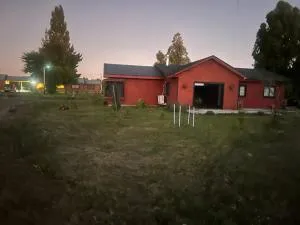 Arriendo diario CASA DE 140 m2 4 DORMITORIOS 2 BAÑOS AMPLIA COCINA Y ESPACIOS COMUNES - El Arrayán