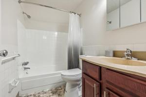 Scenic towers 3012 I Cozy & Comfy I Free Parking