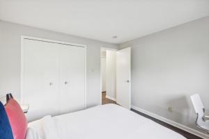 Scenic towers 3020 I Cozy & Comfy I Free Parking