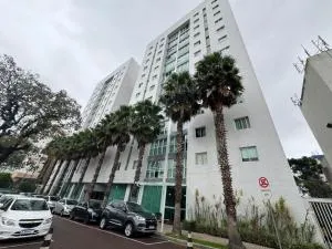 Para um trabalho temporário ou férias em Curitiba - Colombo