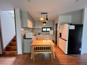 Outdoor Jacuzzi Detached House jejumodo1