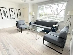 Travellers Refuge - Worragee