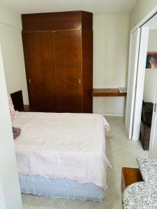 Flat na orla Praia da Costa