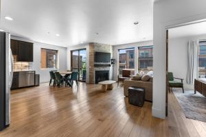 Blue River Flats Bld 3 203 By Summit County Mountain Retreats