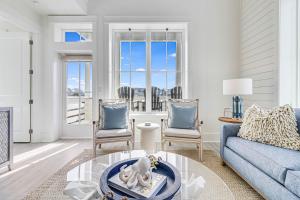 By The C-Shore TC 8301