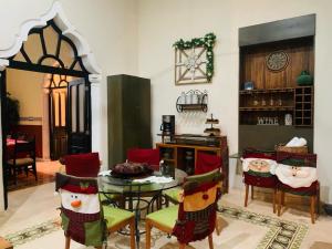 Bella Casa Colonial González con Piscina