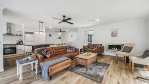 Mango Cottage 12, Pool, 6 Bed, 5 Bath, A - C, Petsok