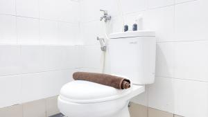 Good Choice 2BR Bassura City Apartment near Mall By Travelio