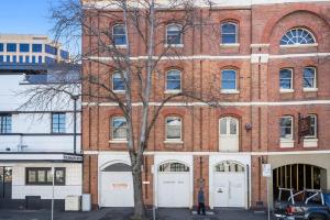 Gibson Mill waterfront warehouse apartment - 102