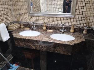 شقه فاخرة بإطلاله مميزة بالرباط