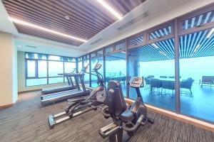 Carnelian Tower Hotel at ForestCity 4119 with WIFI