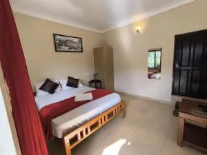 Mountain Hut Vattavada Resort - Kottakamboor