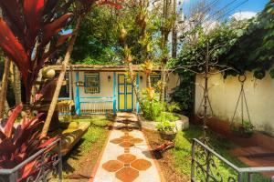 Nice Mansion AC 6BR Pool,Básquet,Playground,Games