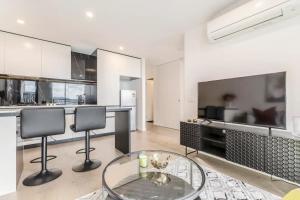 Elegant & Charming Apt in Vibrant Richmond