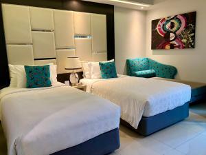 Phòng Deluxe Giường Đôi/2 Giường Đơn (Deluxe Double or Twin Room)