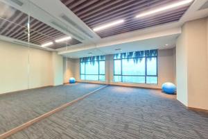 Carnelian Tower Hotel at Forestcity 4201 with WIFI