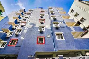 FabExpress Grand Aarvi Prime - Nr GSM Mall - Sangāreddi