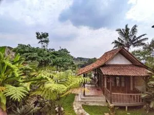 Omah Trasan Pangrango - Ciherangsating