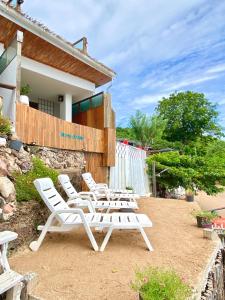 Akina Beach Resort KohLarn อกินะบีช รีสอร์ทเกาะล้าน