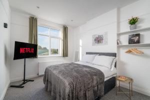 Beautiful luxe 3 Bedroom with 4 Beds