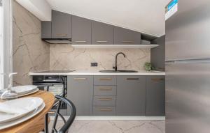 Lovely Apartment In Biograd