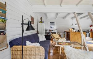 2 Bedroom Stunning Home In Samsø