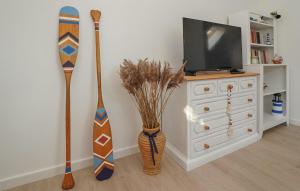 Nice Apartment In Dziwnów With Wifi