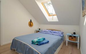 Nice Apartment In Dziwnów With Wifi