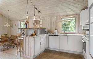 3 Bedroom Amazing Home In Rødby