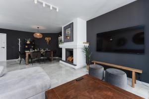 Modern Luxury 2B Apt in Puerto Banus