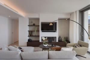 Marbella Quercus Penthouse - Rooftop Jacuzzi