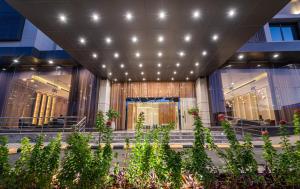 Voyage Hotel & Suites