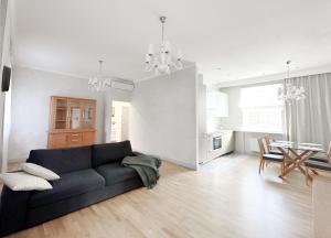 City heart, space, loft view, free parking