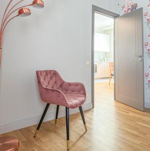 City heart, space, loft view, free parking