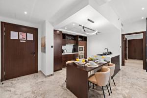 FIRST CLASS 2BR Premium City Escape