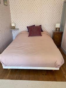 B&B / Chambres d'hotes Chambre d-hotes au presbytere de Rene : photos des chambres
