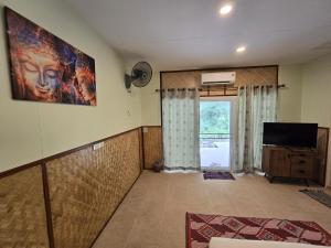 Pink Kangaroo Bungalows