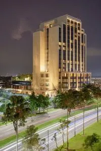 Hotel Tentrem Jakarta - Bendungan