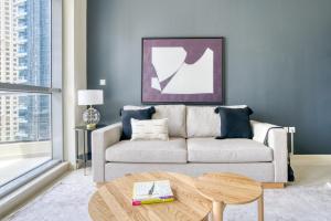 Blueground Bay Central gym pool elevator DXB-792