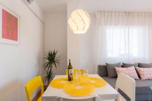 MalagaSuite Fuengirola Yate III