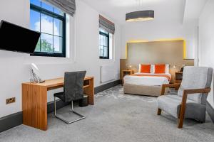 Deluxe Family Room room in The Ainscow Hotel BW Premier Collection