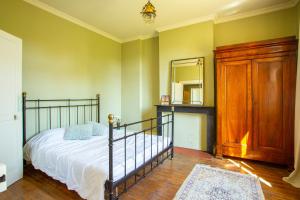 B&B / Chambres d'hotes Le presbytere de Fressin : photos des chambres