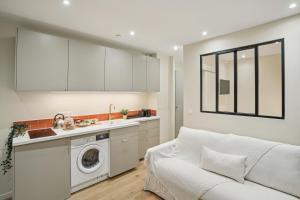 Lavie Maison AC Hot tub Montmartre