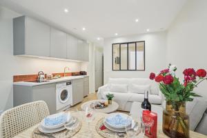 Lavie Maison AC Hot tub Montmartre