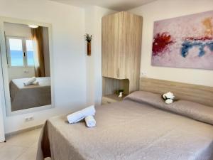 Mar II La Fossa Beach 6C