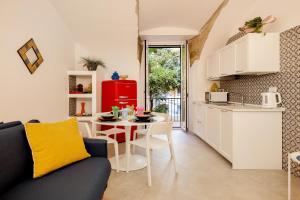 Live Roma - Chez Le Roi Luxury Apartment